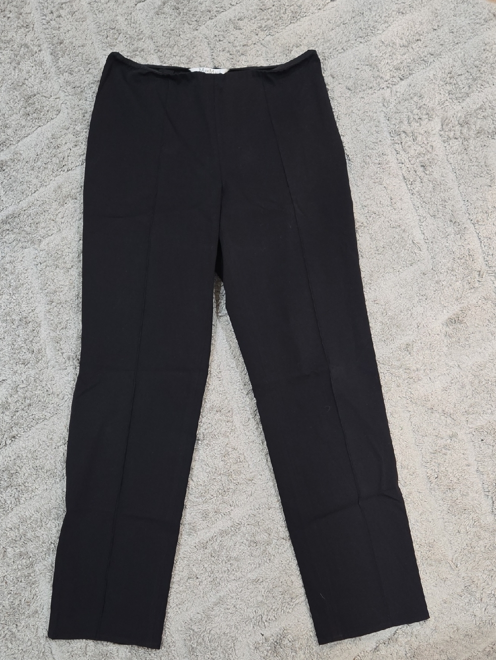 MaxMara Black Straight Leg Pant!